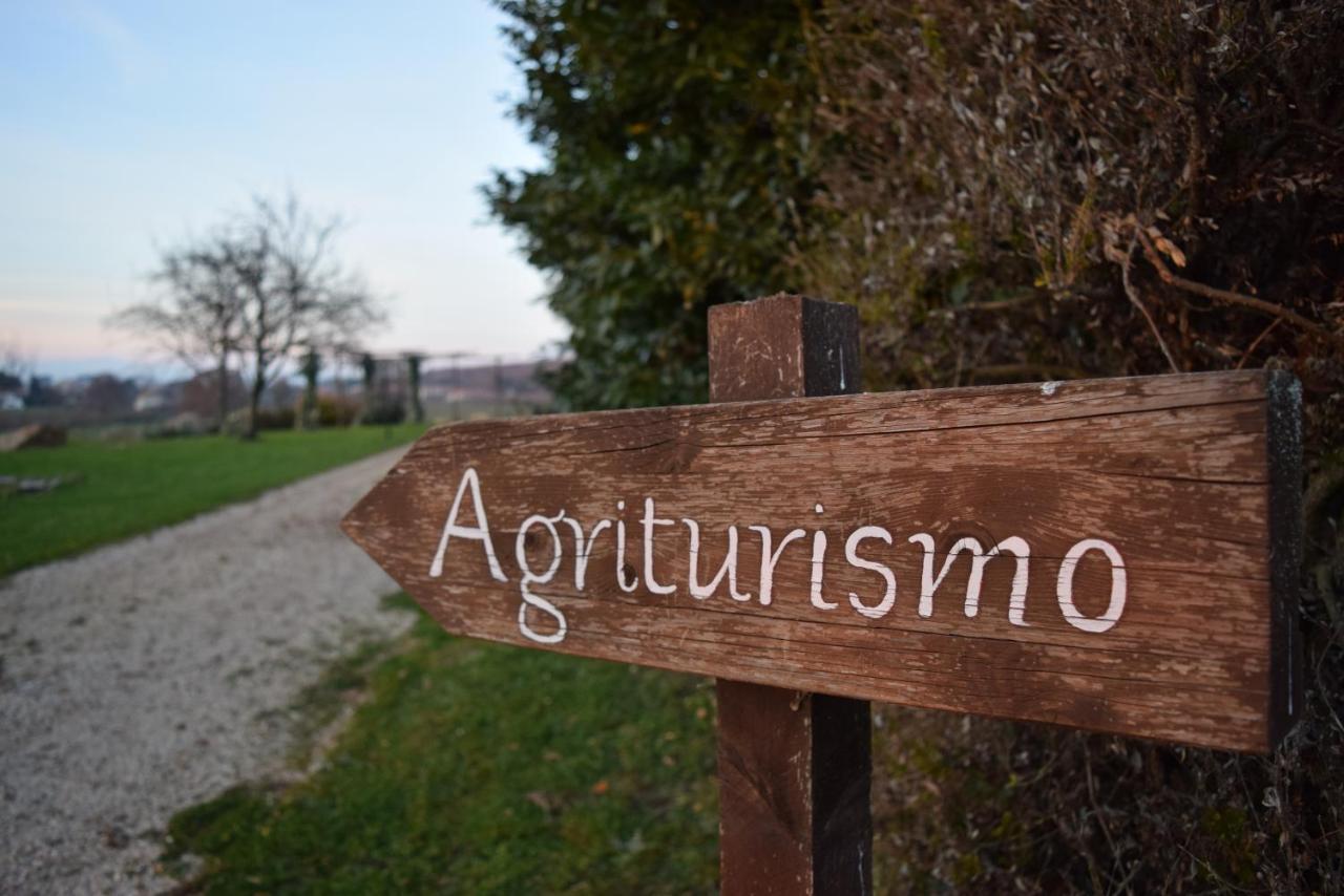 فيترالّا Agriturismo Il Poggio المظهر الخارجي الصورة