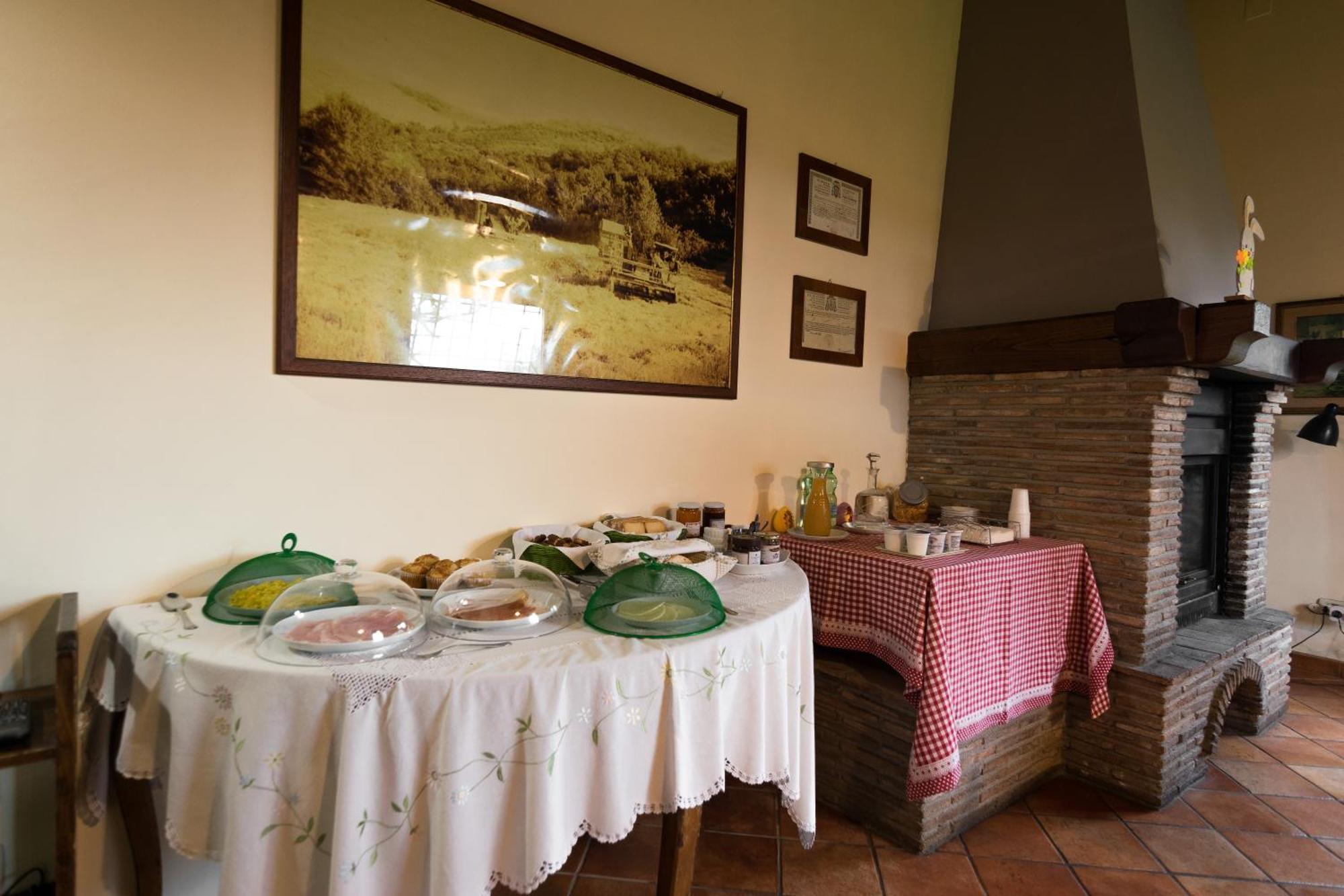 فيترالّا Agriturismo Il Poggio المظهر الخارجي الصورة